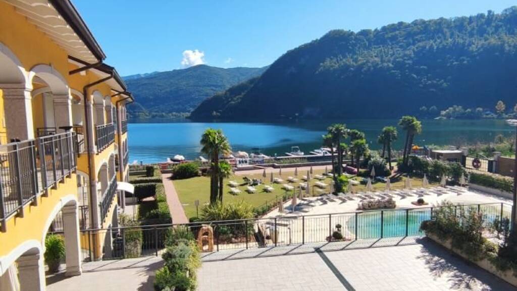 Penthouse zum Kauf 830.000 € 4 Zimmer 107 m² 5. Geschoss frei ab sofort Lavena Ponte Tresa (Va)  21037 