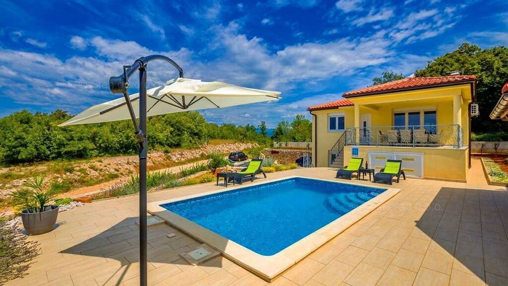 Einfamilienhaus zum Kauf 850.000 € 6 Zimmer 260 m² 400 m² Grundstück Omisalj 51513