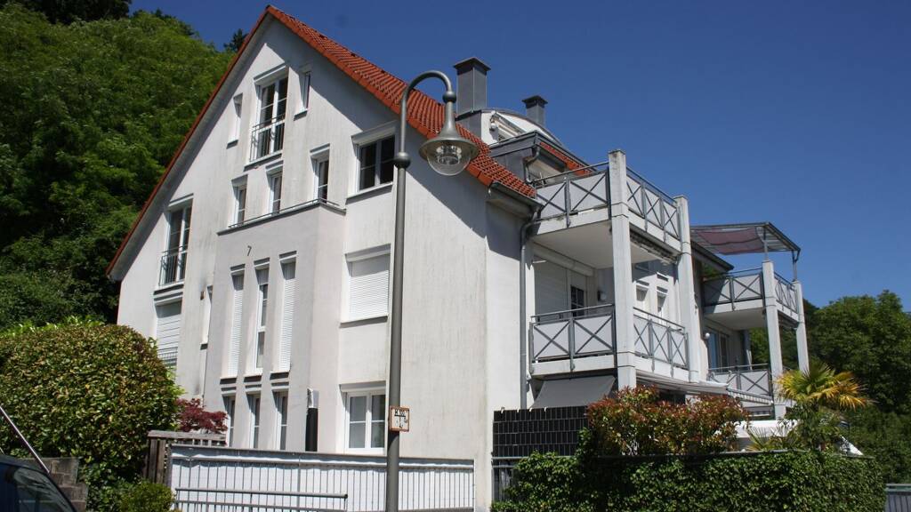 Attraktive Maisonette-Wohnung.. sehr interessant auch für Grenzgänger.. mitten im Grünen.. naturnah wohnen
