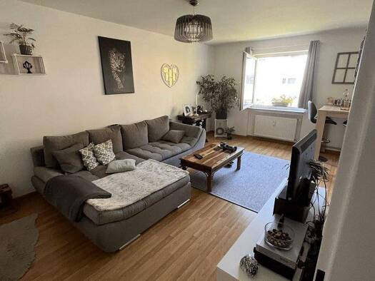 Wohnung zur Miete 730 € 2 Zimmer 55 m² 1. Geschoss Berliner Straße 32 Obertshausen 63179