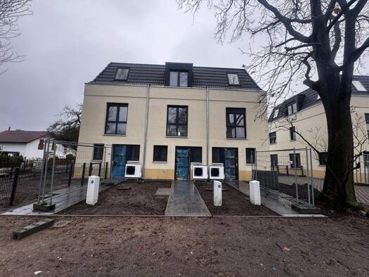 Reihenmittelhaus zur Miete 1.650 € 4 Zimmer 102,2 m² 142 m² Grundstück Boenkestraße 13a Karow Berlin 13125