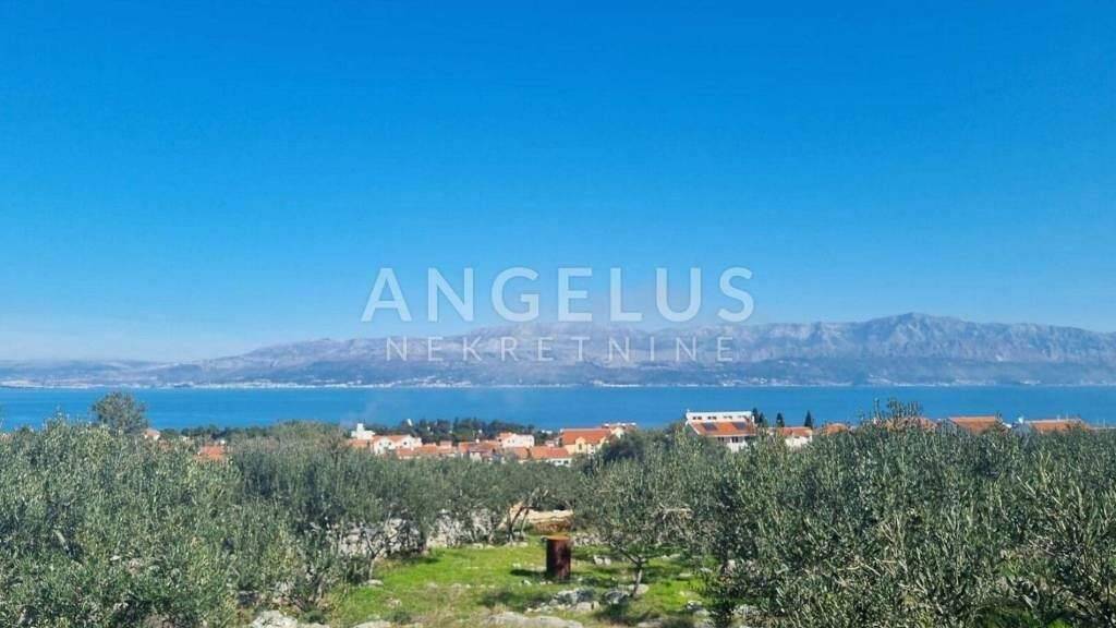 Land-/Forstwirtschaft zum Kauf 250.000 € Supetar