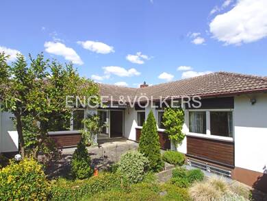 Bungalow zum Kauf 639.000 € 4 Zimmer 133 m² 424 m² Grundstück Nürnberg 90455