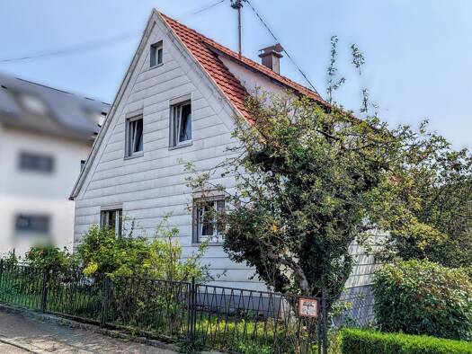 Einfamilienhaus zum Kauf 259.000 € 6 Zimmer 110 m² 512 m² Grundstück frei ab sofort Hofen Aalen 73433