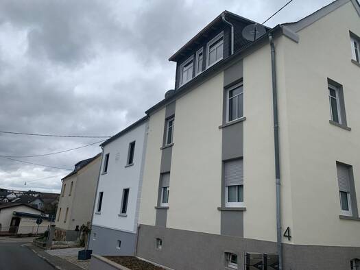 Maisonette zur Miete 1.200 € 4 Zimmer 110 m² Geschoss 2/3 frei ab 01.01.2027 Holzheim 65558