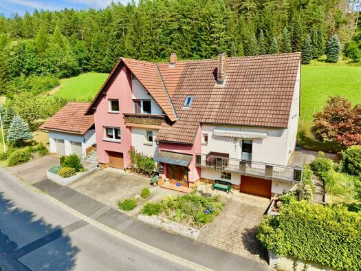 Mehrfamilienhaus zum Kauf 229.000 € 8 Zimmer 237,7 m² 1.257 m² Grundstück Remschlitz Wilhelmsthal 96352