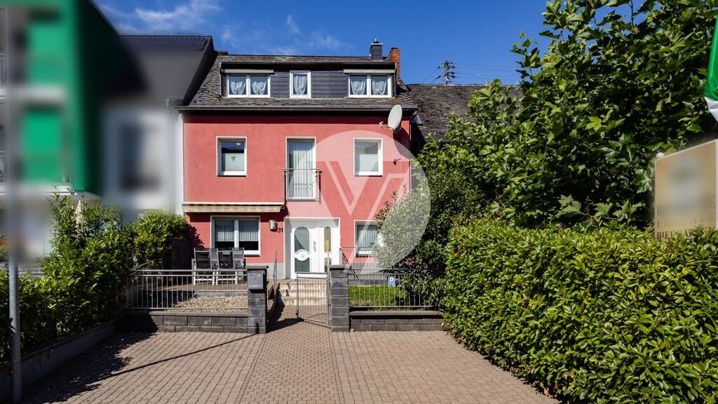 Reihenmittelhaus zum Kauf 275.000 € 7 Zimmer 199 m² 233 m² Grundstück Trittenheim 54349