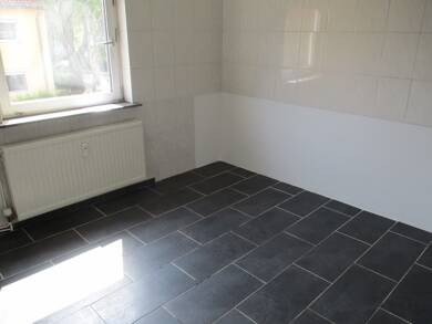 Wohnung zur Miete 381 € 3 Zimmer 72,5 m² 1. Geschoss frei ab sofort Hackenbeek 6 Hallendorf Salzgitter 38229