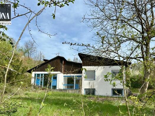 Einfamilienhaus zum Kauf 179.500 € 6 Zimmer 150 m² 1.389 m² Grundstück Ebern 96106