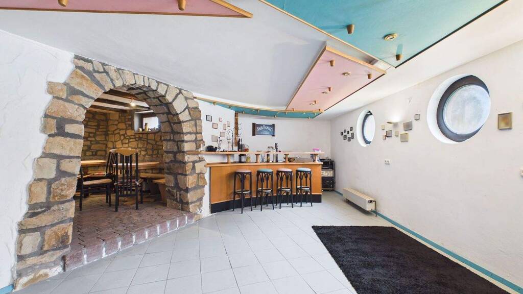 Einfamilienhaus zum Kauf 349.000 € 6 Zimmer 173 m² 712 m² Grundstück Götzenhof Petersberg 36100