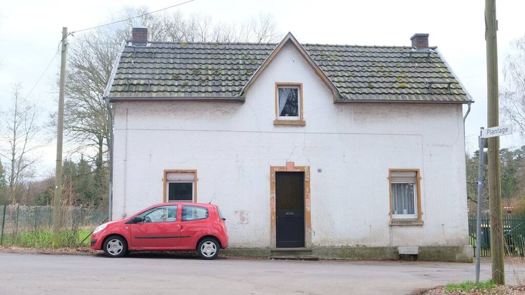 Einfamilienhaus zum Kauf 275.000 € 6 Zimmer 137,5 m² 2.431 m² Grundstück Pestalozziweg 23 Rösrath 51503