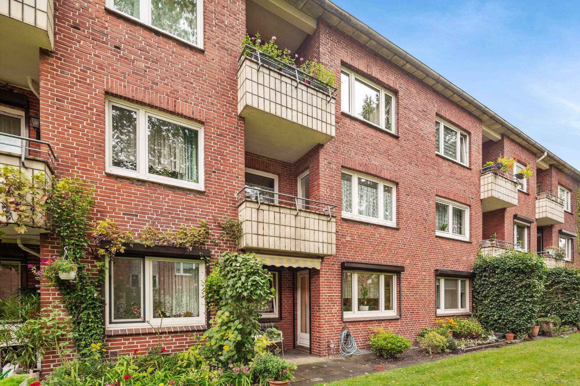 Property thumbnail 2