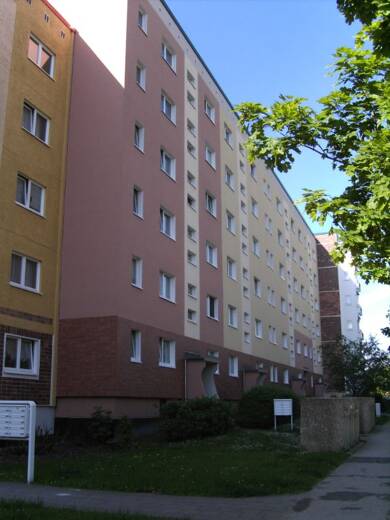 Wohnung zur Miete 335 € 2 Zimmer 51,1 m² 1. Geschoss frei ab 20.07.2025 Martin-Niemöller-Straße 37 Toitenwinkel Rostock 18147