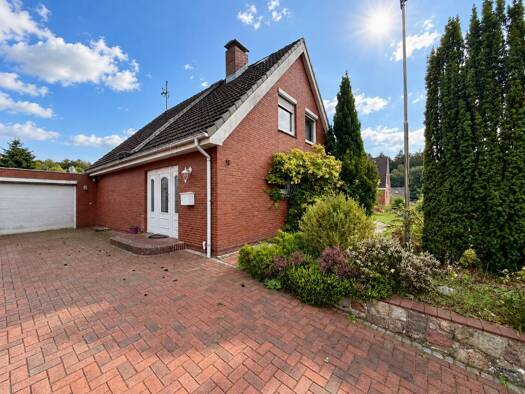 Einfamilienhaus zum Kauf 245.000 € 4 Zimmer 105,7 m² 756 m² Grundstück Burg (Dithmarschen) 25712