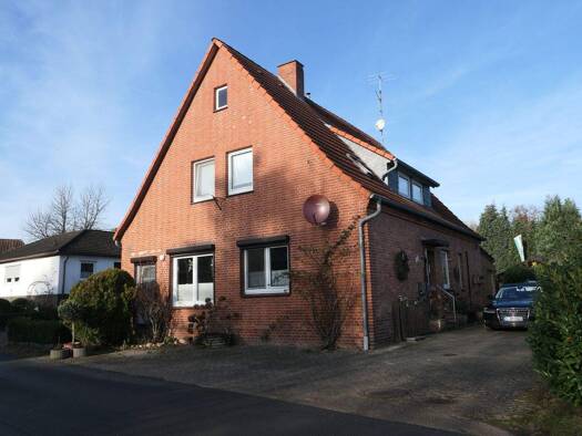 Einfamilienhaus zum Kauf 144.000 € 5 Zimmer 146 m² 306 m² Grundstück Borsteler Straße 24 Borstel Neustadt am Rübenberge 31535