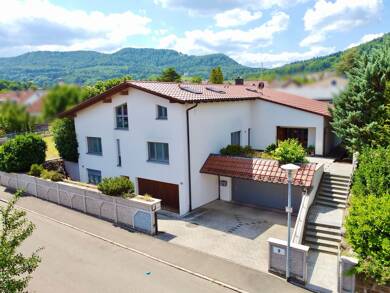 Villa zum Kauf 929.000 € 7,5 Zimmer 388 m² 1.241 m² Grundstück Boll Hechingen 72379