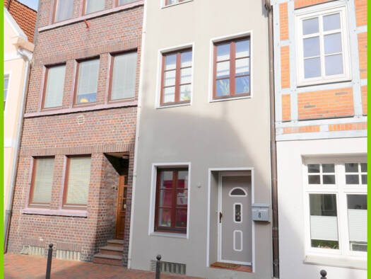 Stadthaus zur Miete 1.400 € 4 Zimmer 120 m² 90 m² Grundstück Buxtehude 21614