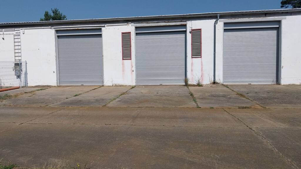 Garage zur Miete provisionsfrei 173 € Dörgenhausen Hoyerswerda 02977