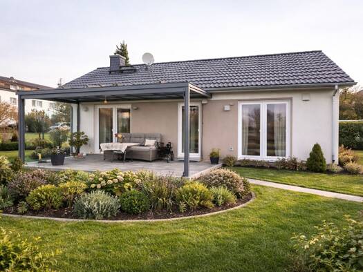 Bungalow zum Kauf provisionsfrei 4 Zimmer 98 m² 545 m² Grundstück frei ab sofort Radebeul 01445