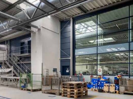 Lagerhalle zur Miete provisionsfrei 9,50 € 280 m² Lagerfläche Klotzsche Dresden 01109