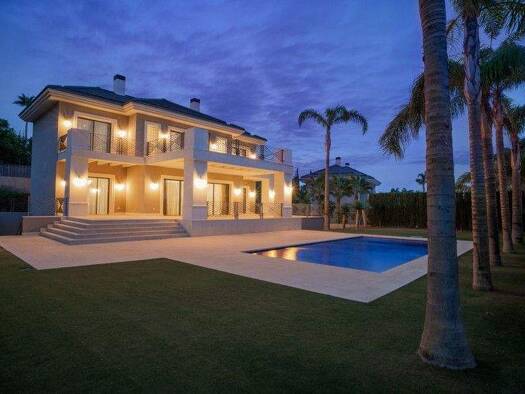 Einfamilienhaus zum Kauf 3.650.000 € 530 m² 1.235 m² Grundstück Los Flamingos 37002