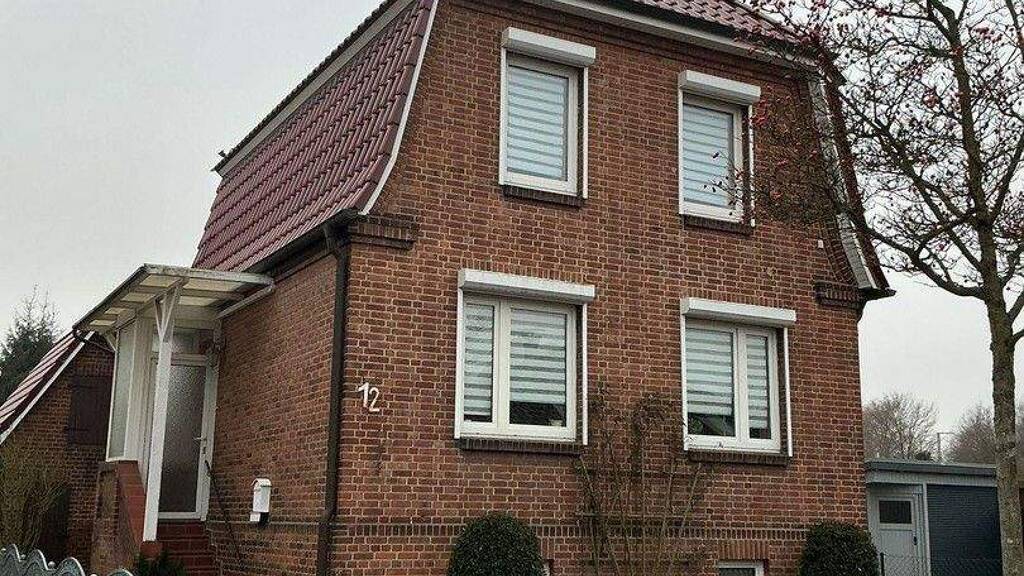 Einfamilienhaus zum Kauf provisionsfrei 195.000 € 2 Zimmer 85 m² 516 m² Grundstück Galliner Str. 12 Boizenburg 19258