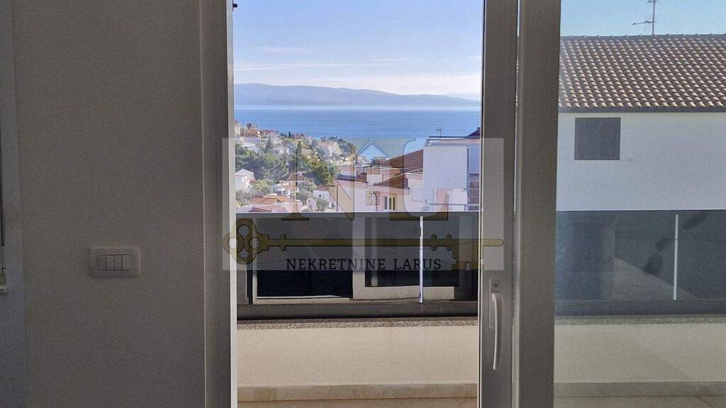 Wohnung zum Kauf 260.000 € 2 Zimmer 82 m² 2. Geschoss Okrug