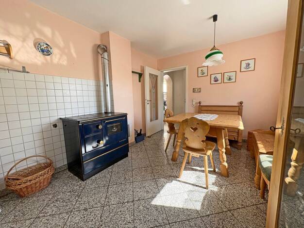 Einfamilienhaus zum Kauf 349.000 € 5 Zimmer 100 m² 308 m² Grundstück Hopfenstraße 1 Altdürnbuch Biburg 93354