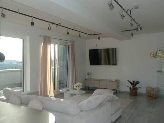 Wohnung zur Miete 1.250 € 3 Zimmer 105 m² 2. Geschoss frei ab 01.06.2026 Schweich 54338