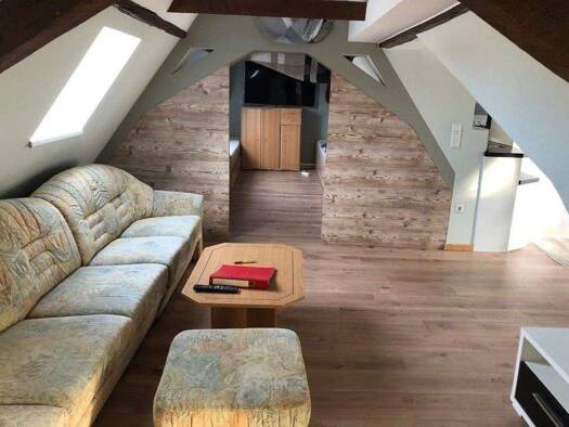 Mehrfamilienhaus zum Kauf 280.000 € 13 Zimmer 270 m² 280 m² Grundstück Landsberg 06188