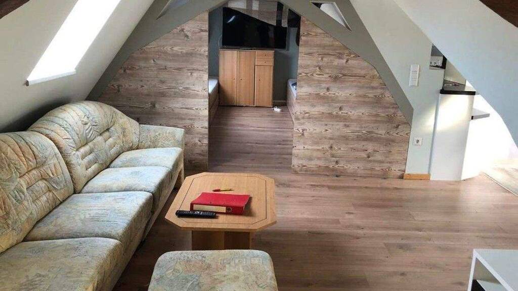 Mehrfamilienhaus zum Kauf 280.000 € 13 Zimmer 270 m² 280 m² Grundstück Landsberg 06188