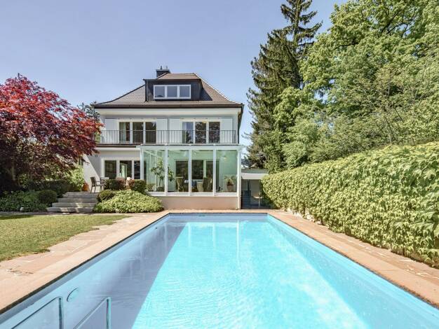 Villa zum Kauf 4.390.000 € 6 Zimmer 297 m² 1.663 m² Grundstück Gräfelfing Gräfelfing 82166