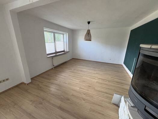 Einfamilienhaus zum Kauf 220.000 € 5,5 Zimmer 140 m² 2.045 m² Grundstück Brillit Gnarrenburg 27442