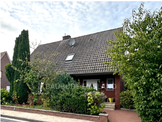 Mehrfamilienhaus zum Kauf 269.000 € 7 Zimmer 157,8 m² 715 m² Grundstück frei ab 01.12.2026 Haselünne Haselünne 49740