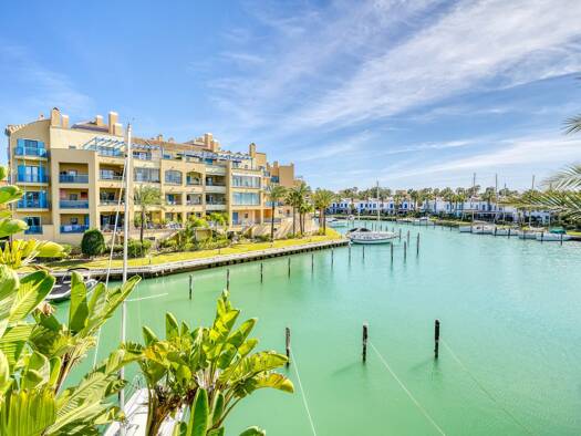 Wohnung zum Kauf 450.000 € 8 Zimmer 125 m² EG Sotogrande 11310