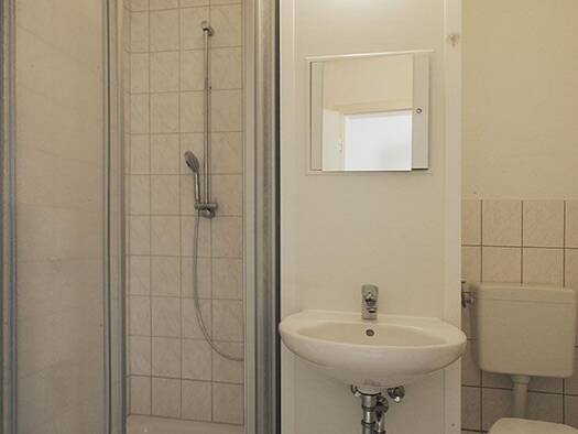 Studio zur Miete 228 € 1 Zimmer 24,2 m² 2. Geschoss frei ab 01.06.2026 Kattowitzer Straße 5 Südstadt Halle (Saale) 06128