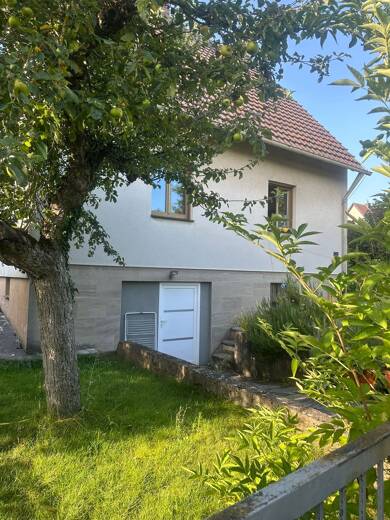 Einfamilienhaus zum Kauf als Kapitalanlage geeignet 6 Zimmer 130 m² 400 m² Grundstück Rottenbauer Würzburg 97084