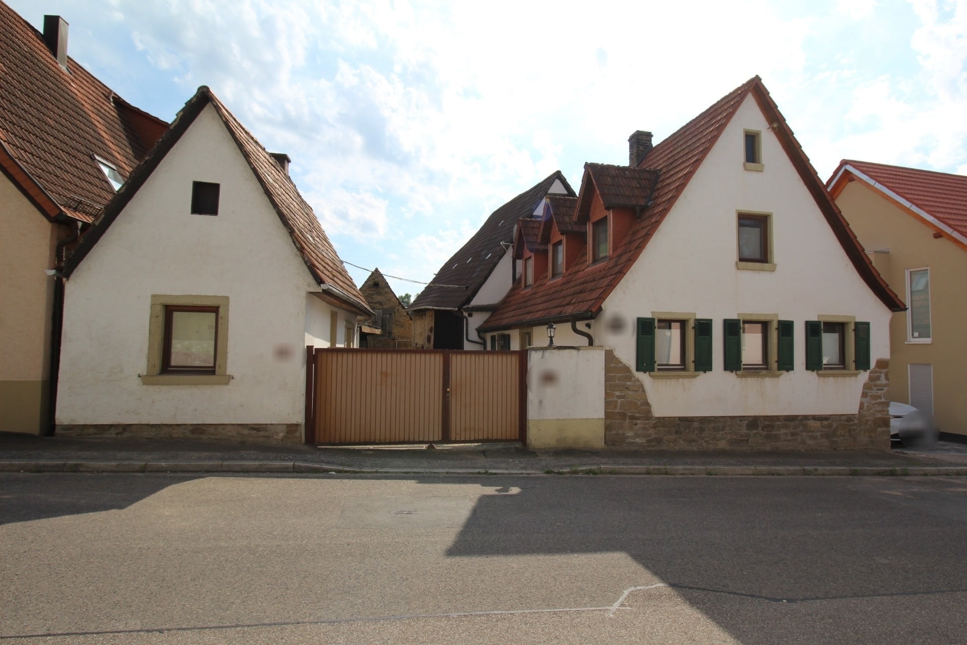 Einfamilienhaus zum Kauf 319.000 € 4,5 Zimmer 95 m²<br/>Wohnfläche 560 m²<br/>Grundstück ab sofort<br/>Verfügbarkeit Stettfeld Ubstadt-Weiher 76698