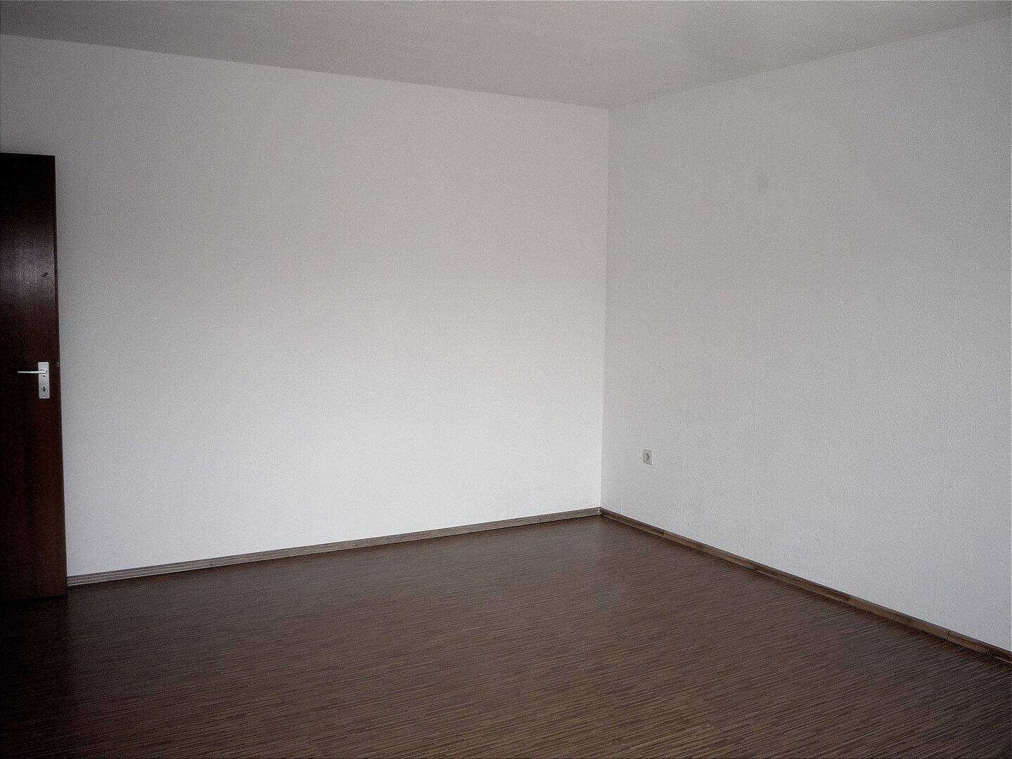 Gemütliche 2 Zimmer Wohnung mit Balkon und Aufzug.. Zentrumsnah! – Leverkusen – Vorschaubild 2