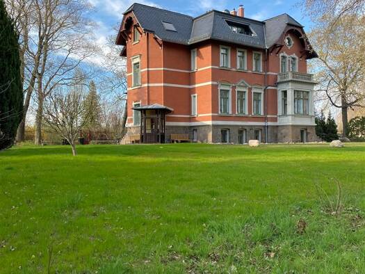 Wohnung zur Miete 999 € 2 Zimmer 80 m² 3. Geschoss frei ab sofort Erdmannshainer Straße 38 Naunhof Naunhof 04683