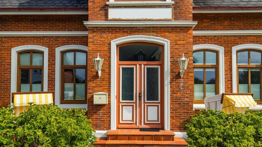 Villa zum Kauf 1.875.000 € 11 Zimmer 193,6 m² 583 m² Grundstück Westerland Sylt 25980