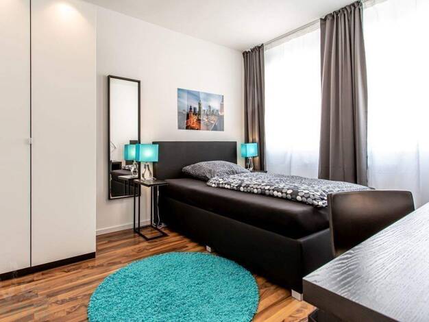 WG-Zimmer zur Miete 500 € 16 m² 2. Geschoss Elbestraße Bahnhofsviertel Innenstadt I 60329