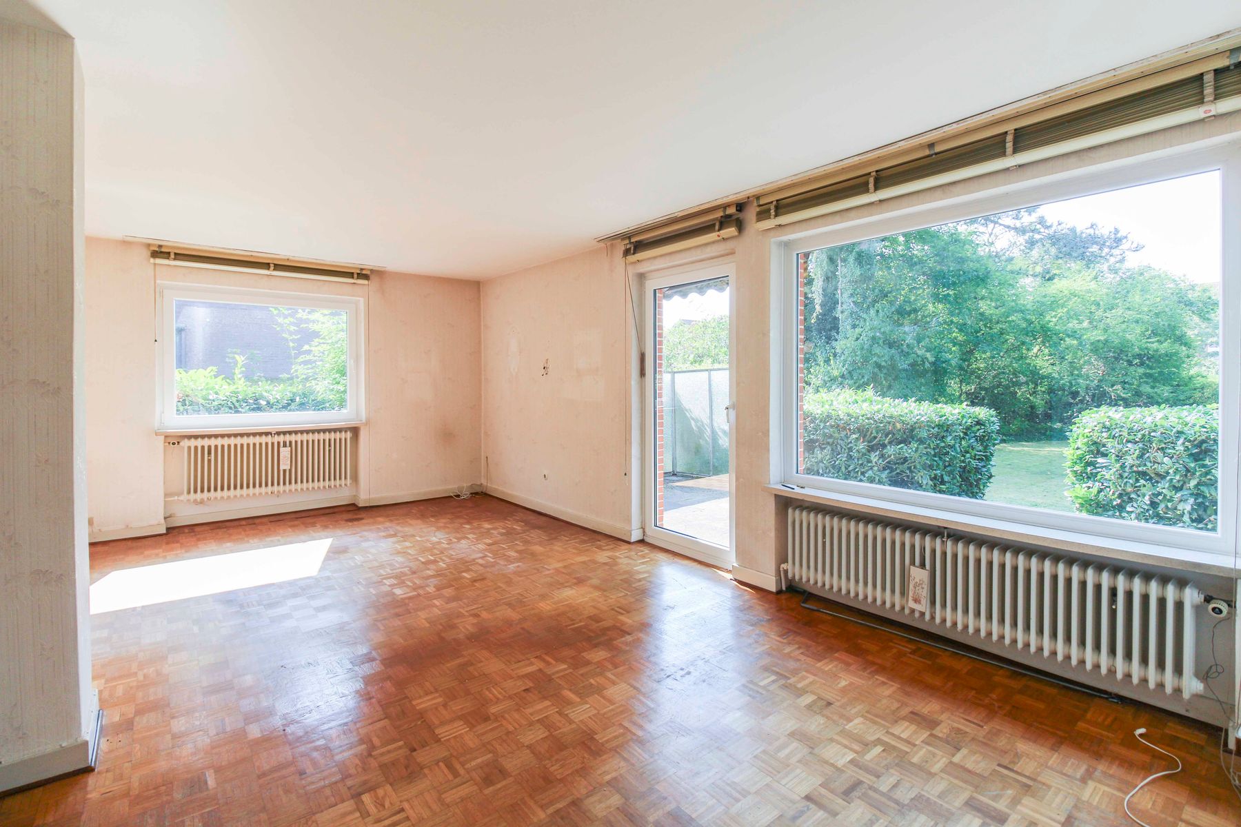 Immobilie zum Kauf als Kapitalanlage geeignet 329.000 € 7 Zimmer 104 m²<br/>Fläche 1.214,1 m²<br/>Grundstück Ratzeburg 23909