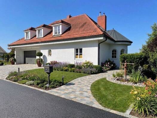 Haus zum Kauf 1.320.000 € 6 Zimmer 245,5 m² 1.684 m² Grundstück Nestelbach bei Graz 8302