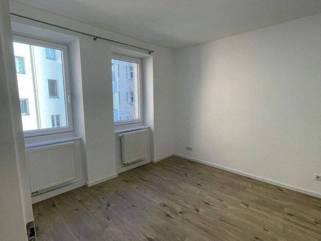 Wohnung zur Miete 950 € 3 Zimmer 76,7 m² 1. Geschoss Hermann-Kolb-Straße 39 Altenfurt Nürnberg 90475
