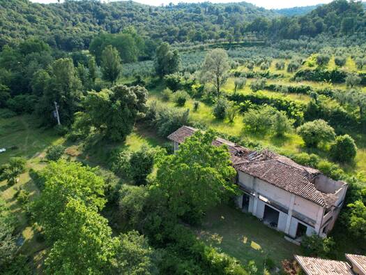 Einfamilienhaus zum Kauf 950.000 € 6 Zimmer 652 m² 5.000 m² Grundstück frei ab sofort Via Puegnago Salò