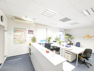 Bürofläche zur Miete 6,75 € 284 m² Bürofläche Grombühl Würzburg 97080
