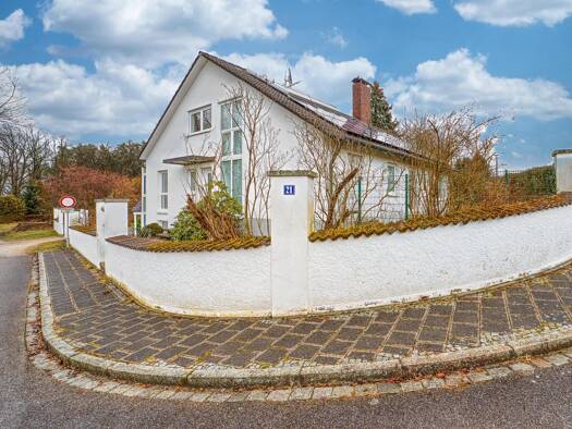 Villa zum Kauf 849.000 € 7 Zimmer 230 m² 1.005 m² Grundstück Oberlindelburg Schwarzenbruck 90592