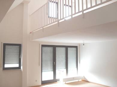 Wohnung zur Miete 695 € 2 Zimmer 74 m² 2. Geschoss frei ab sofort Laufamholz Nürnberg 90482