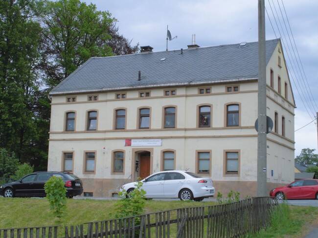 Haus zum Kauf 150.000 € 12 Zimmer 156,5 m²<br/>Wohnfläche 1.312 m²<br/>Grundstück Langburkersdorf Neustadt in Sachsen / Langburkersdorf 01844